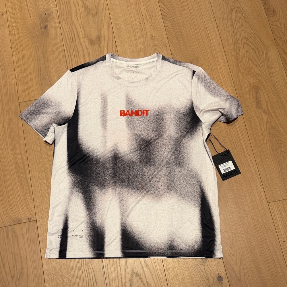 Bandit Running RUN NYC Graphic workout shirt